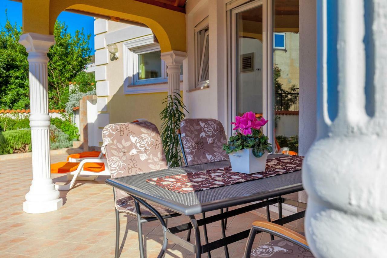 Apartments Lulic Crikvenica Kültér fotó